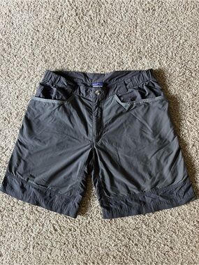 Patagonia Men's Dark Gray Outdoor Fishing Shorts